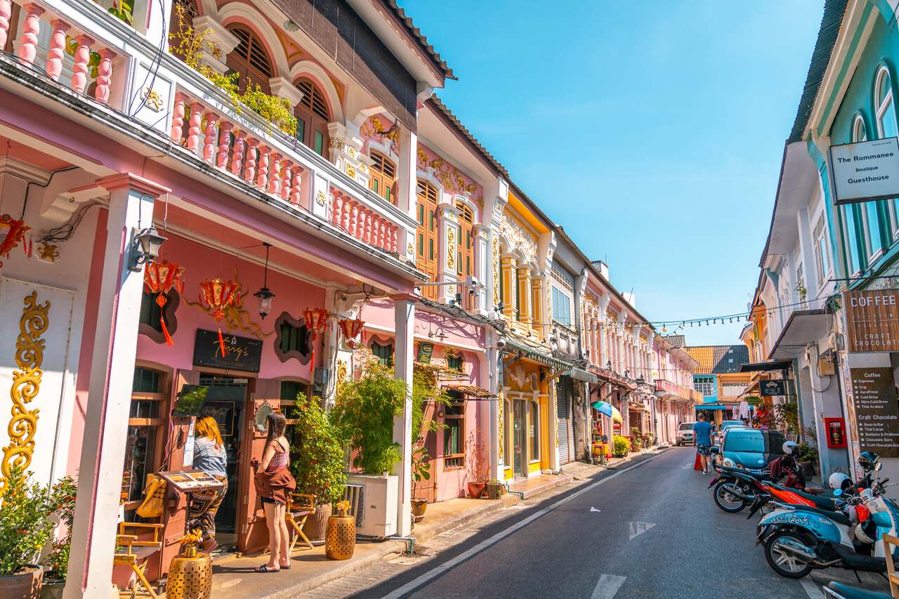 Phuket City Tour